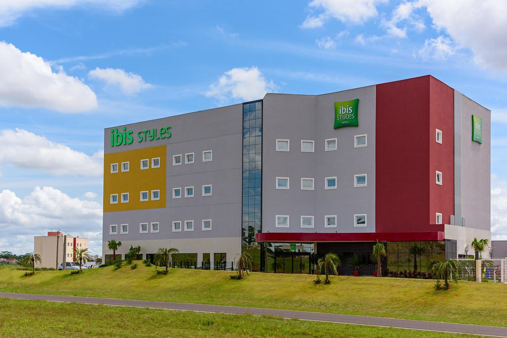 Ibis Styles Birigui Hotel Bagian luar foto